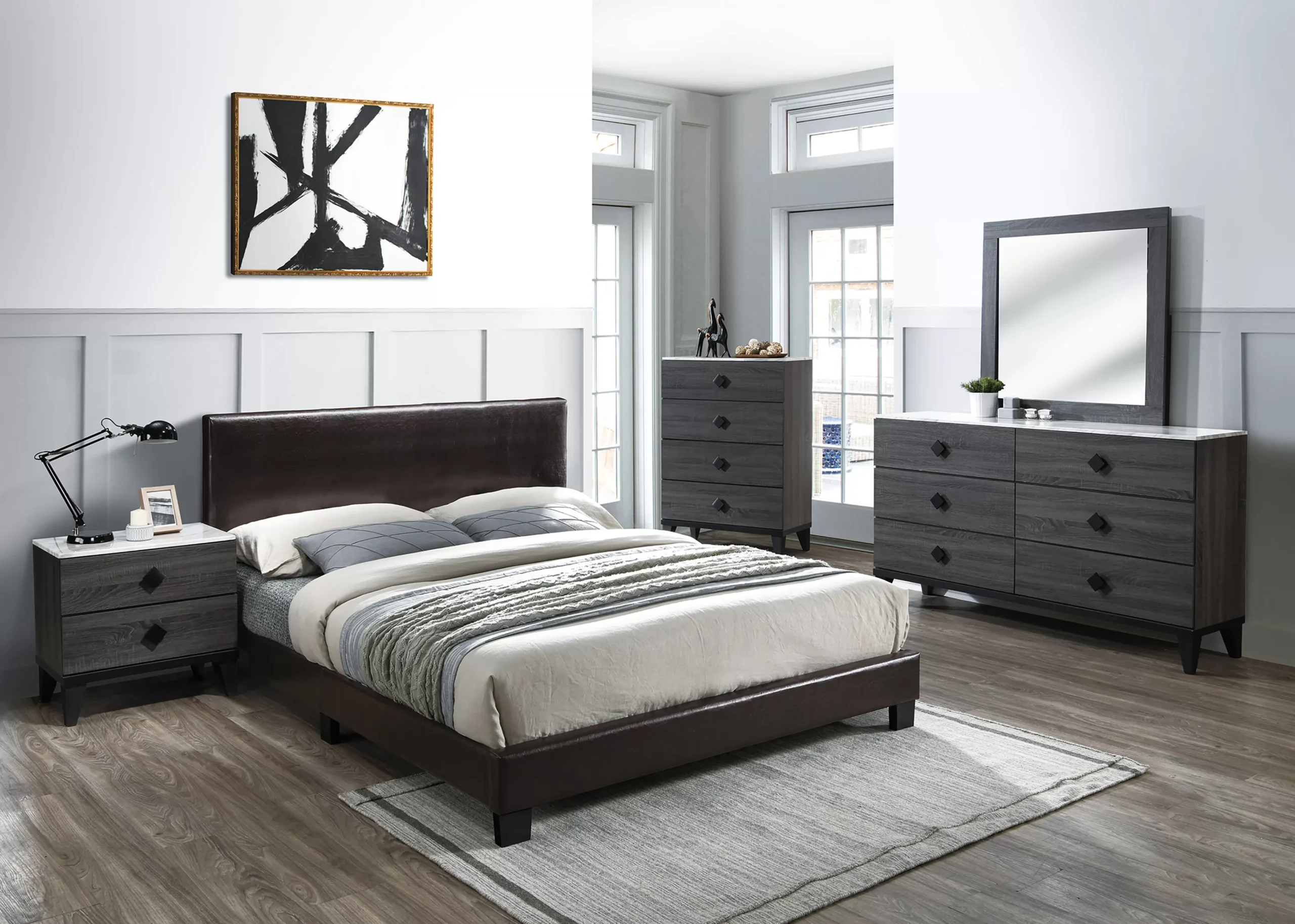 F9211Q Queen Bed